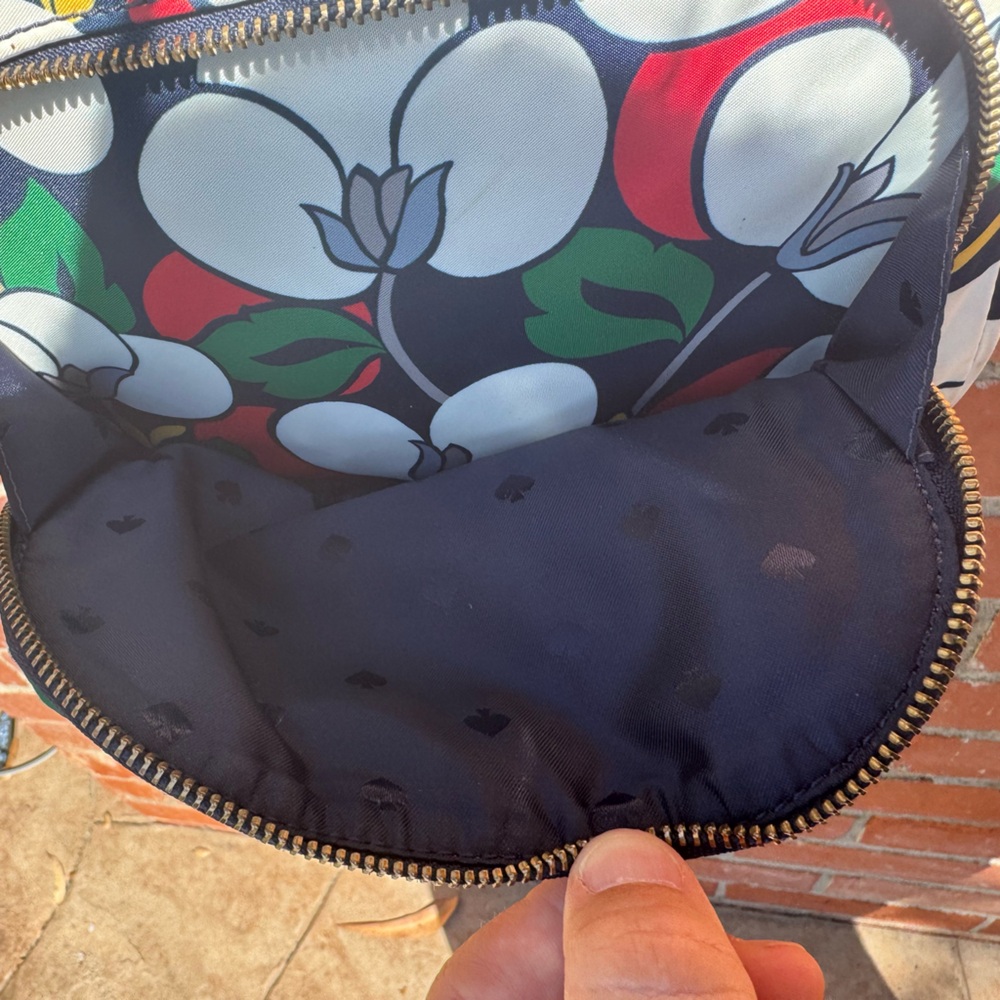 Kate Spade medium backpack - Picture 2 of 12